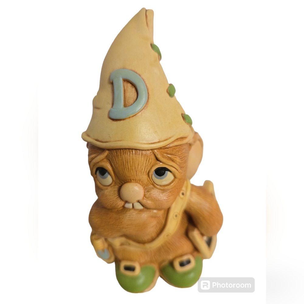 Vintage Pendelfin Figurine Duffy